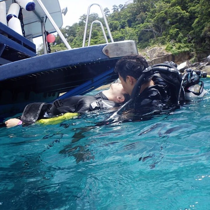 practice rescue skill on the surface 2