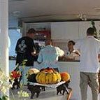 serve fresh fruits everyday