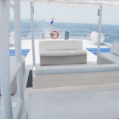 beautiful sun deck