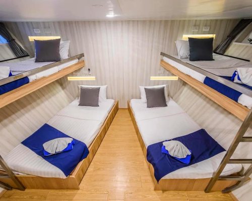 underdeck quad cabin